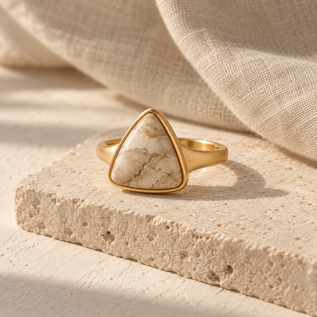 Anillo Tríada - portada