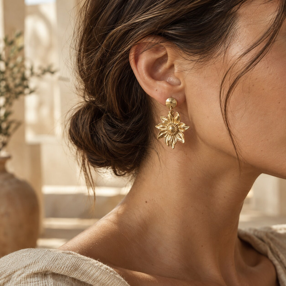 Aretes Flor Solar - vista editorial